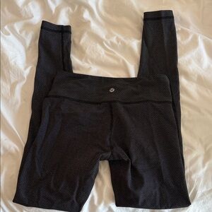 Size 6 Lulu lemon leggings